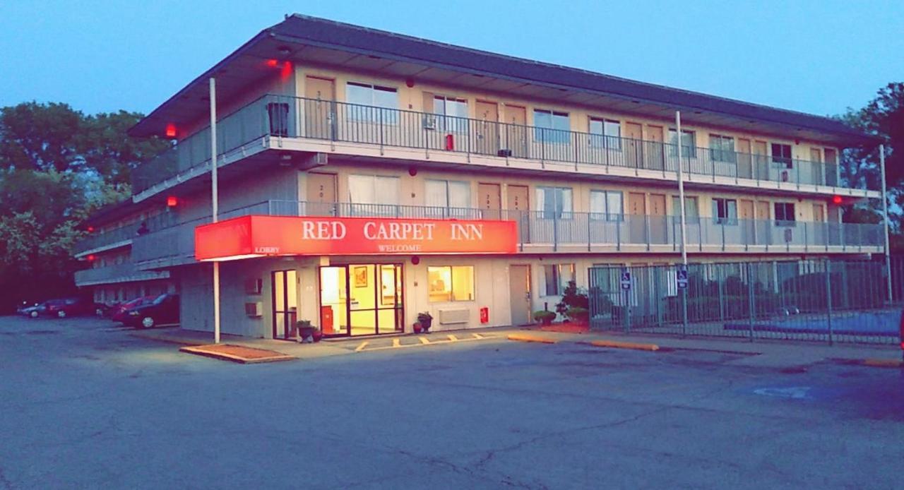 Red Carpet Inn Louisville North -Jeffersonville In Exterior photo